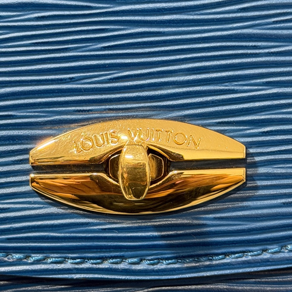 Louis‎ Vuitton Epi Malesherbes Blue Leather - Picture 8 of 12